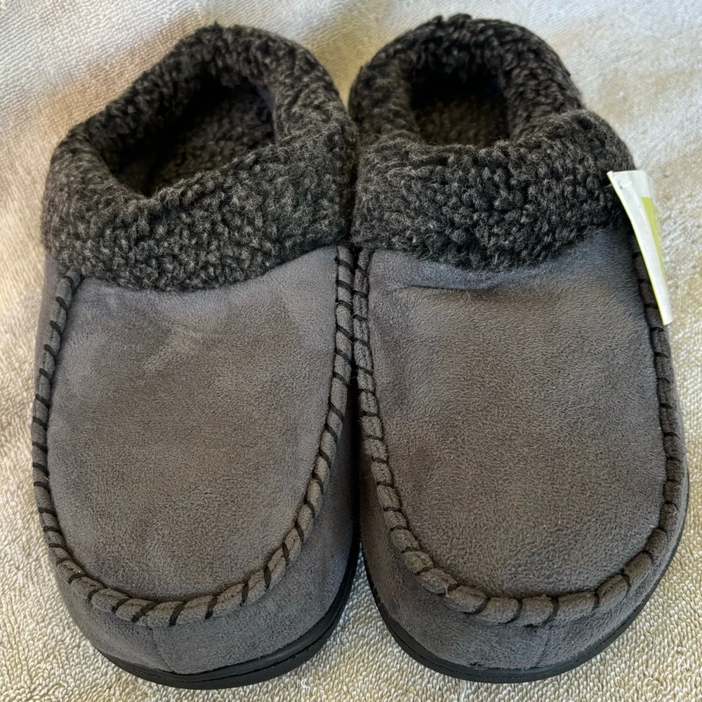 ULTRAIDEAS Men's Nealon Moccasin Clog Slipper, Slip on Indoor/Outdoor HouseShoes